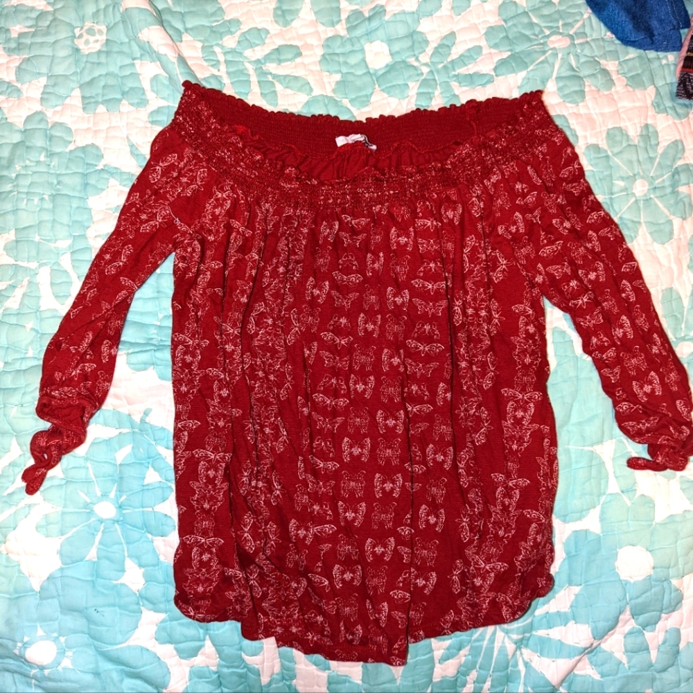 Sonoma butterfly pattern red blouse medium
